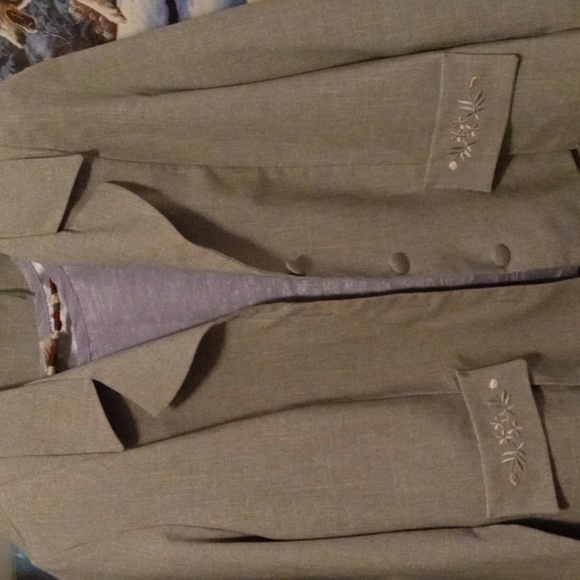 Vintage 3 Piece Suit - Picture 2 of 5